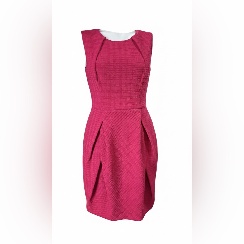 Karen Millen Structured Textured Pink Dress | Tailored Fit | Size US 6 - Picture 2 of 11